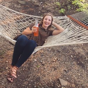 Meet your Posher, Regina